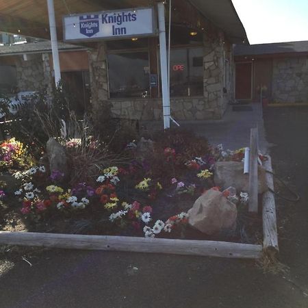 Knights Inn Boardman Esterno foto
