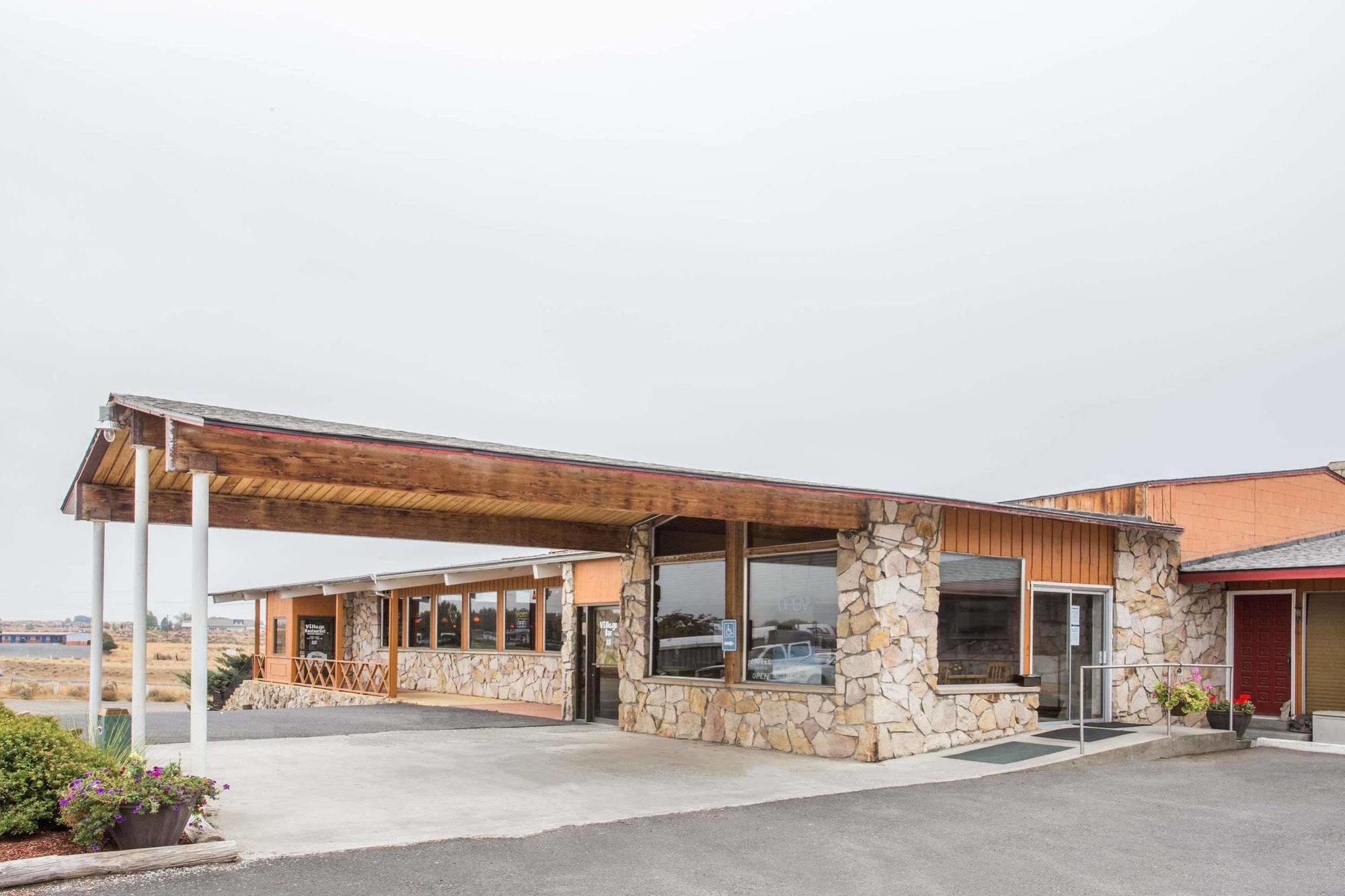 Knights Inn Boardman Esterno foto
