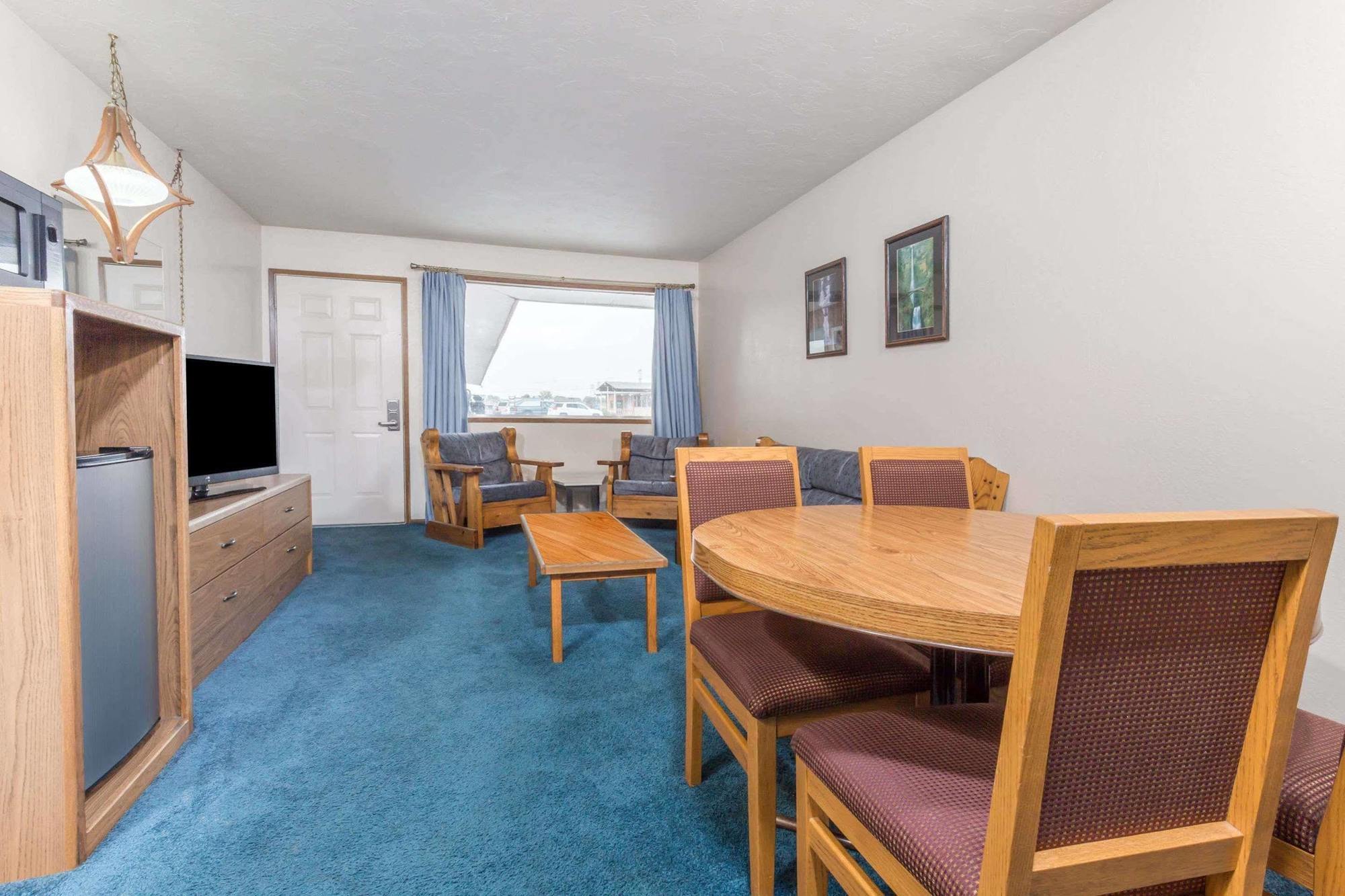 Knights Inn Boardman Esterno foto