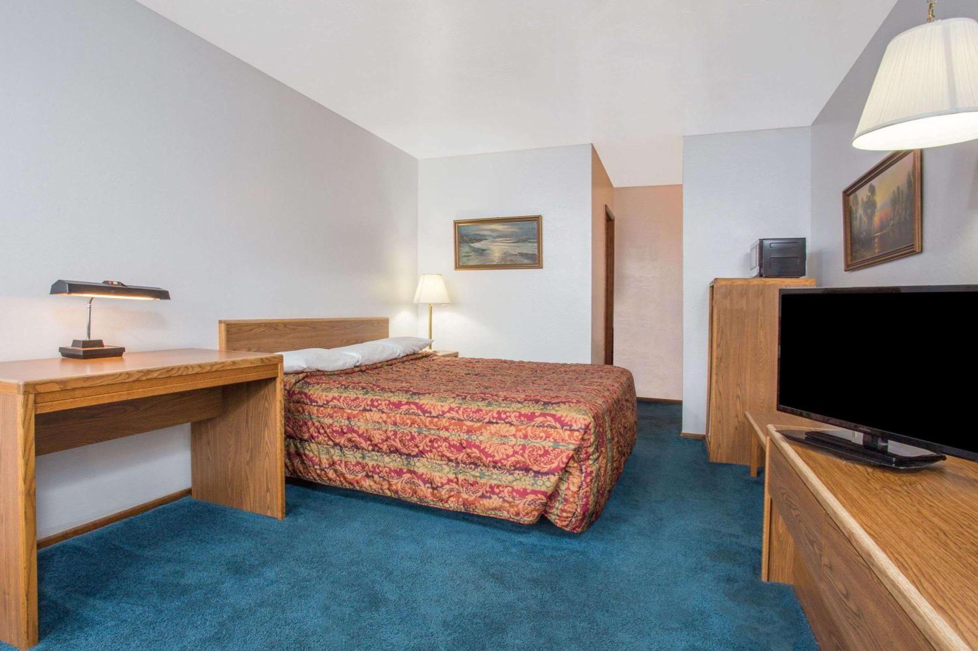 Knights Inn Boardman Esterno foto