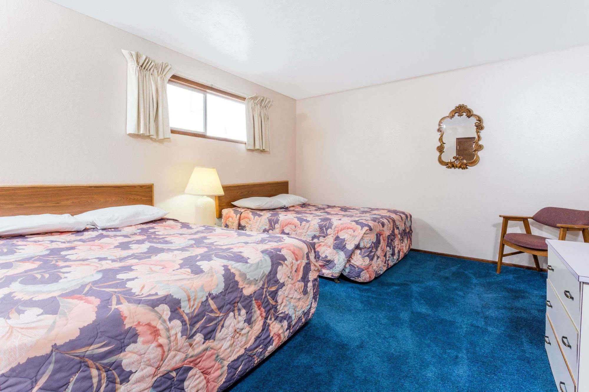 Knights Inn Boardman Esterno foto