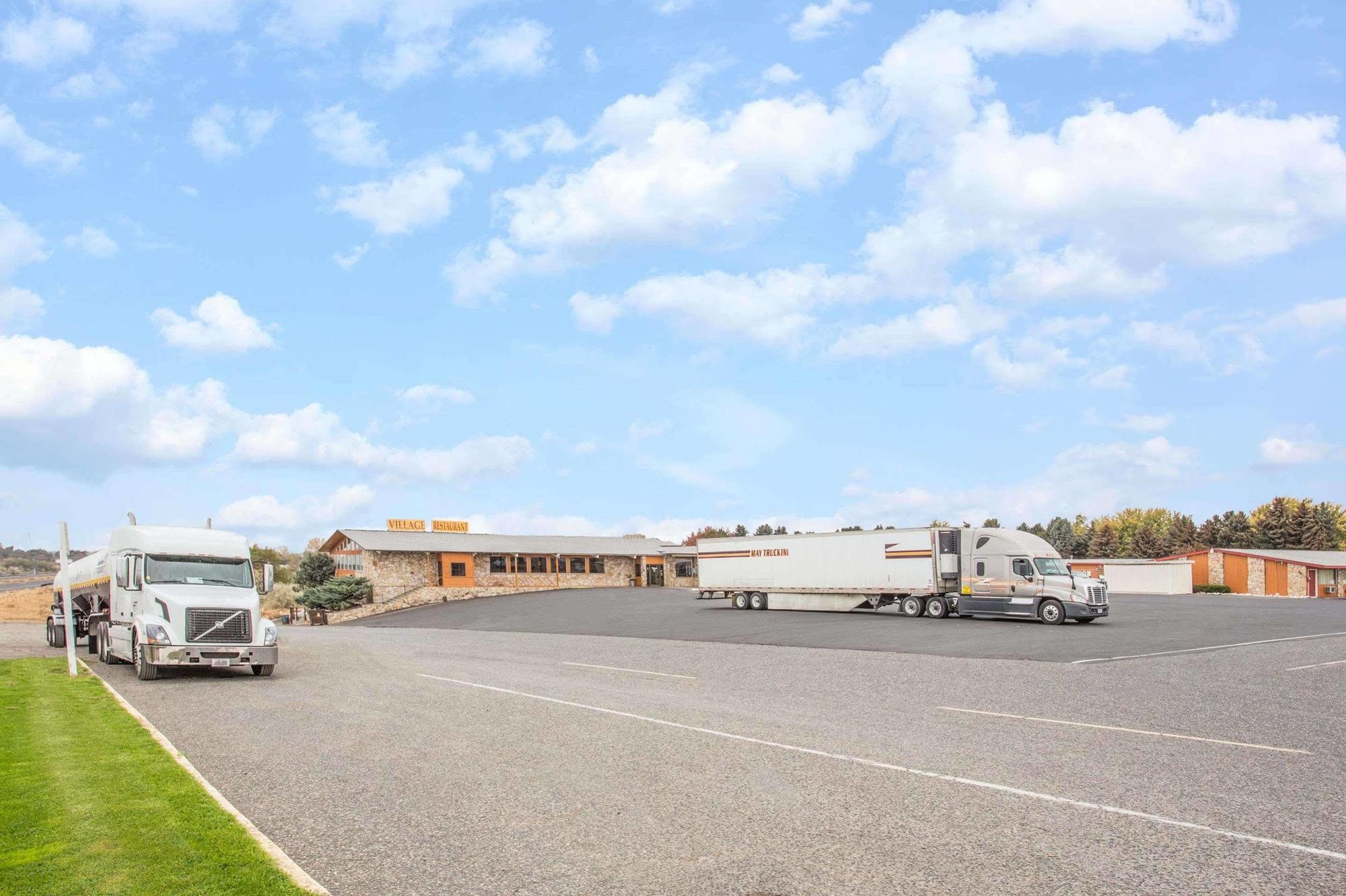 Knights Inn Boardman Esterno foto