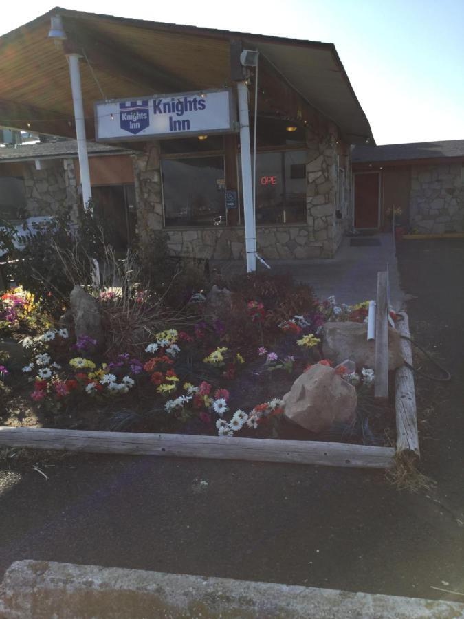 Knights Inn Boardman Esterno foto